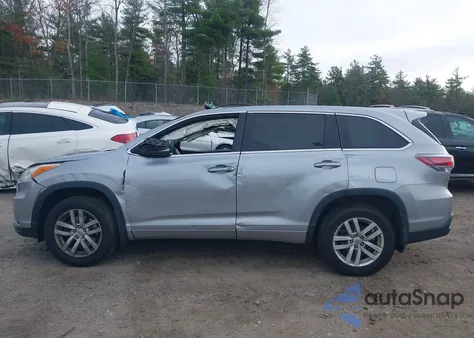 2014 Toyota Highlander Le V6 z USA, uszkodzony, nr VIN 5TDBKRFHXES048873